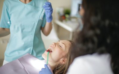 8 Ways to Keep Your Dental Implants Clean and Hygienic